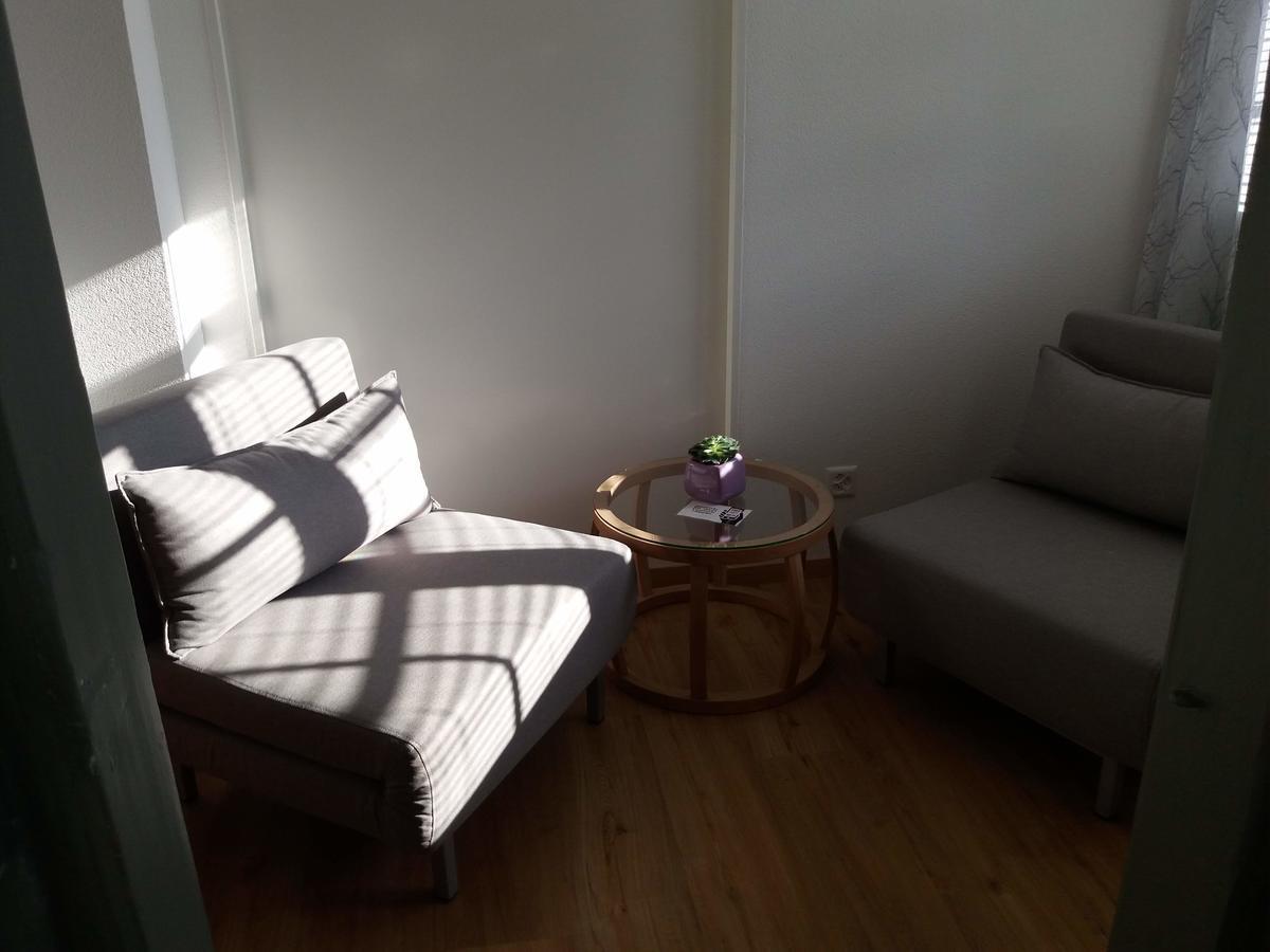 Hotel Garni Frohsinn Uttwil Buitenkant foto