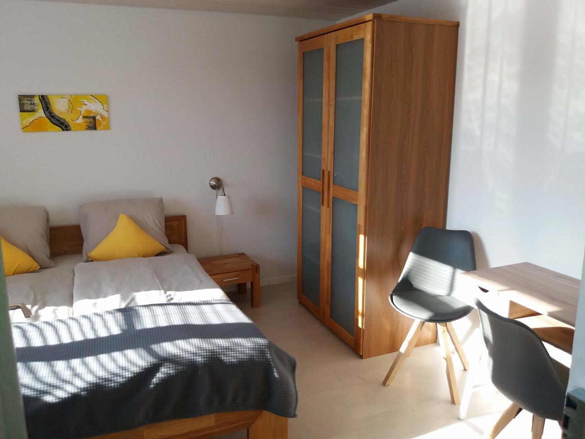 Hotel Garni Frohsinn Uttwil Buitenkant foto